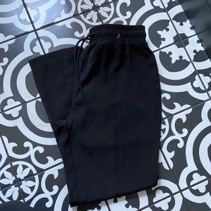 Boohoo soft, black sweatpants. Never worn.